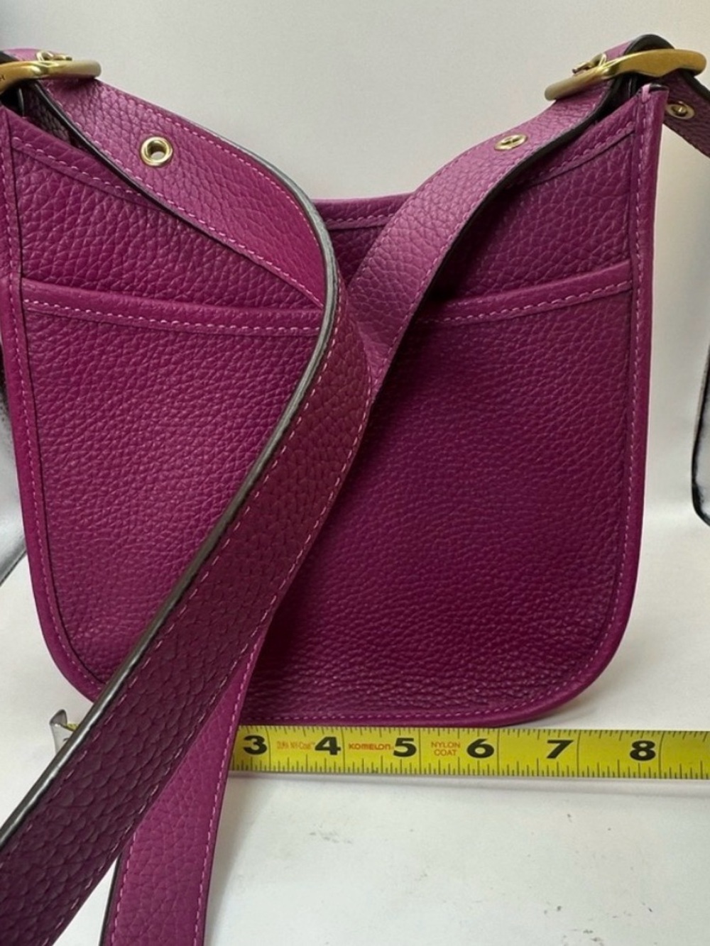 EUC Coach Emery Crossbody in pebbled leather - Picture 10 of 13